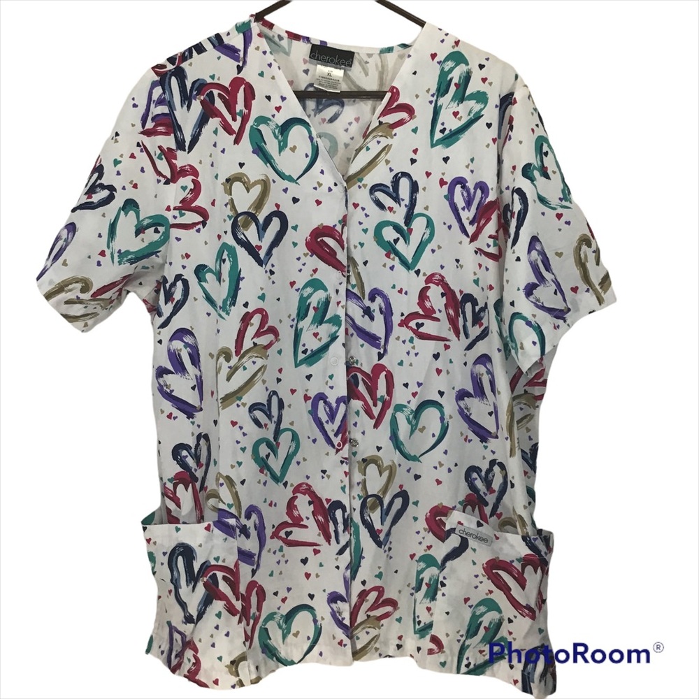Cherokee  Blue Teal Tan Purple Burgundy Red Abstract Hearts Snap Front Scrub Top